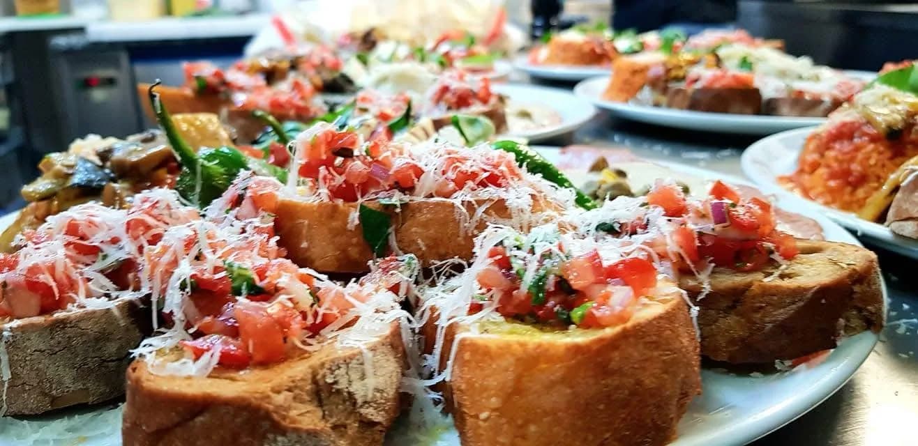 Galeriebild 7 von Pizza Point Llucmajor – pizzapoint 6