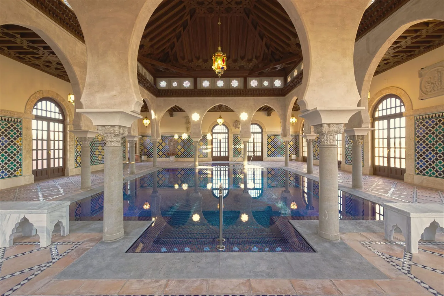 Galeriebild 1 von Poolaesthetics – Poolbau-exclusive-Poolanlagen – 1
