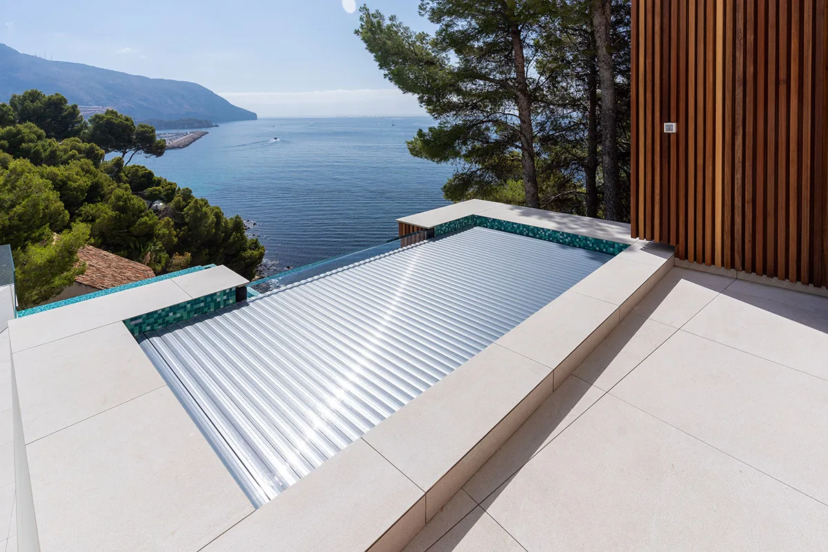 Galeriebild 13 von Poolaesthetics – Poolbau-exclusive-Poolanlagen – poolaes 4