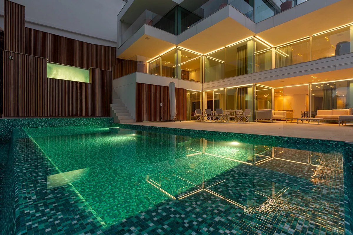 Galeriebild 16 von Poolaesthetics – Poolbau-exclusive-Poolanlagen – poolaes 7